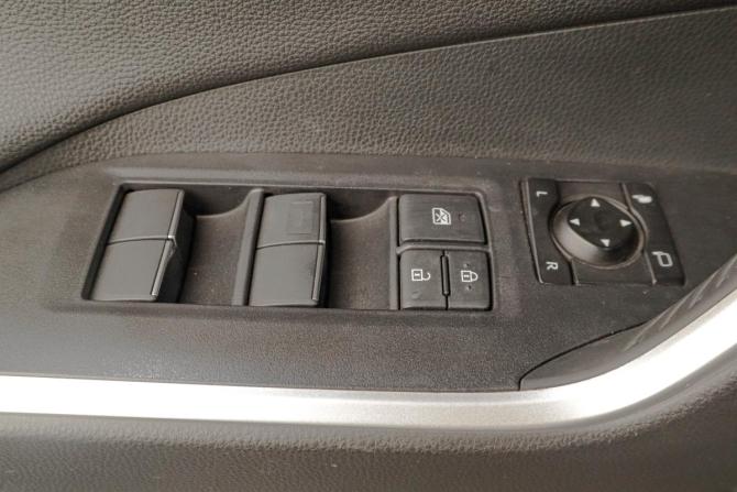 Toyota RAV4 V (XA50) с пробегом 2020 года, цена 3 779 000 рублей, 64000 км, внедорожник, Автокод Объявления