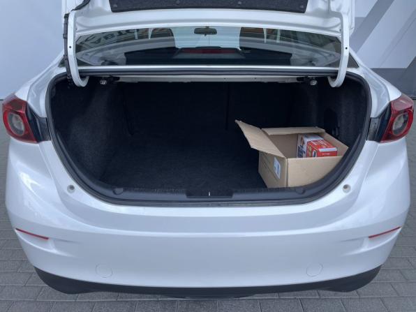 Mazda 3 III (BM) с пробегом 2013 года, цена 1 350 000 рублей, 151987 км, седан, Автокод Объявления