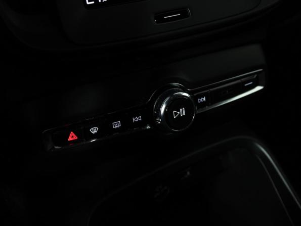 Volvo XC40 I с пробегом 2020 года, цена 2 899 700 рублей, 100246 км, внедорожник, Автокод Объявления