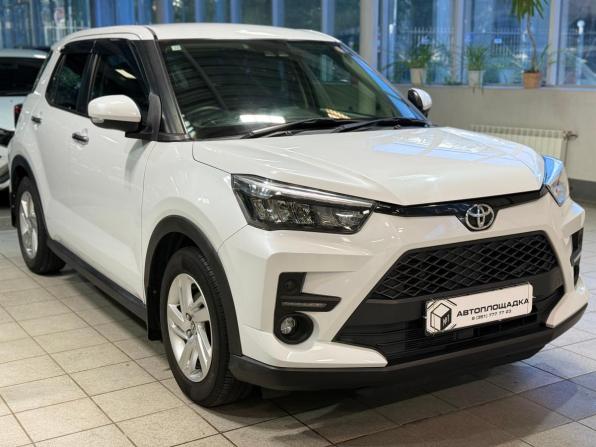 Toyota Raize I с пробегом 2019 года, цена 1 799 000 рублей, 53275 км, внедорожник, Автокод Объявления