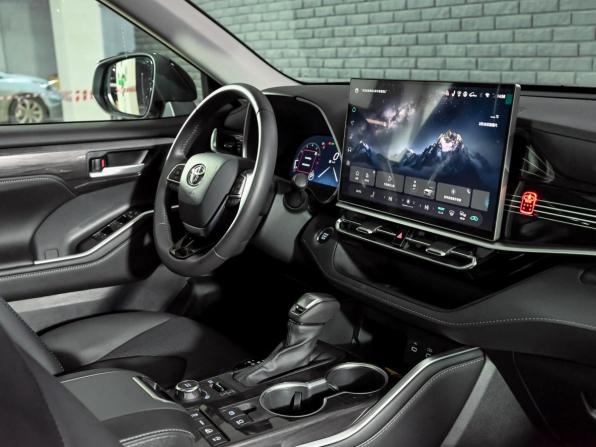 Toyota Highlander IV (XU70) с пробегом 2026 года, цена 5 590 000 рублей, 16 км, внедорожник, Автокод Объявления