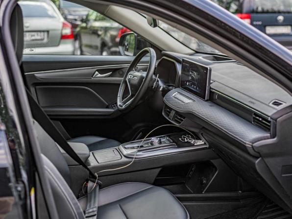 Haval Jolion I с пробегом 2023 года, цена 1 862 000 рублей, 48553 км, внедорожник, Автокод Объявления