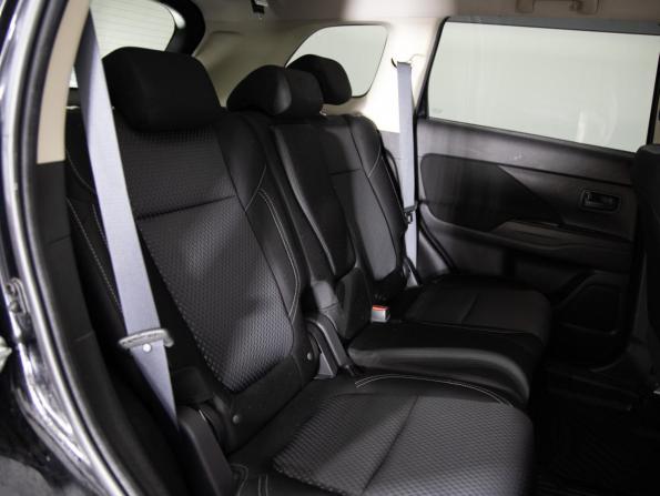 Mitsubishi Outlander III Рестайлинг 3 с пробегом 2021 года, цена 2 499 000 рублей, 86913 км, внедорожник, Автокод Объявления