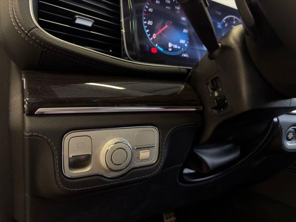 Mercedes-Benz GLS II (X167) с пробегом 2024 года, цена 16 900 000 рублей, 10 км, внедорожник, Автокод Объявления