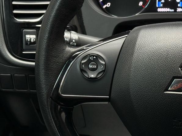 Mitsubishi Outlander III Рестайлинг 2 с пробегом 2018 года, цена 2 299 000 рублей, 88594 км, внедорожник, Автокод Объявления