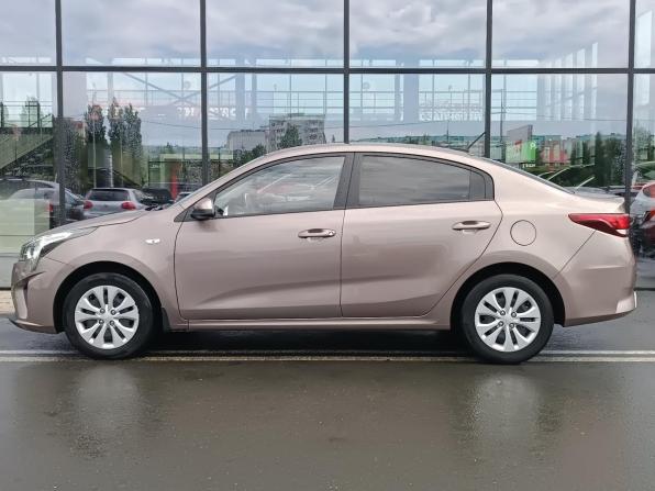 Kia Rio IV Рестайлинг с пробегом 2020 года, цена 1 470 000 рублей, 74406 км, седан, Автокод Объявления
