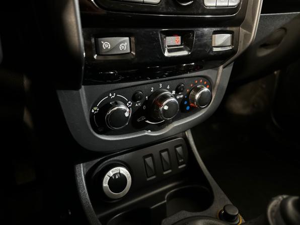 Renault Duster I Рестайлинг с пробегом 2016 года, цена 1 569 900 рублей, 97070 км, внедорожник, Автокод Объявления