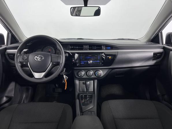 Toyota Corolla XI (E160 E170 E180) с пробегом 2015 года, цена 1 290 000 рублей, 218300 км, седан, Автокод Объявления
