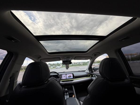 Geely Coolray I Рестайлинг с пробегом 2023 года, цена 2 070 000 рублей, 47300 км, внедорожник, Автокод Объявления