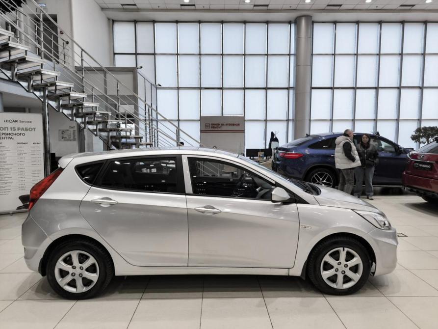 Hyundai Solaris I Казань  - изображение 5