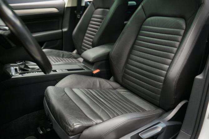 Volkswagen Passat B8 с пробегом 2018 года, цена 2 580 000 рублей, 105513 км, седан, Автокод Объявления