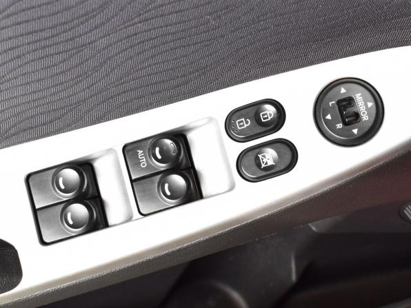 Hyundai Solaris I с пробегом 2013 года, цена 949 995 рублей, 97197 км, седан, Автокод Объявления