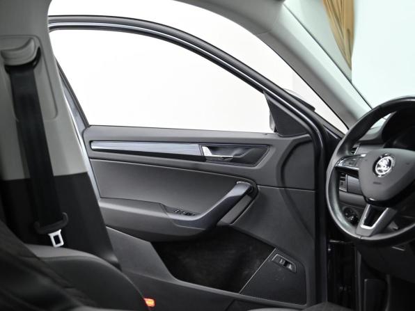 Skoda Kodiaq I с пробегом 2019 года, цена 2 449 000 рублей, 120000 км, внедорожник, Автокод Объявления