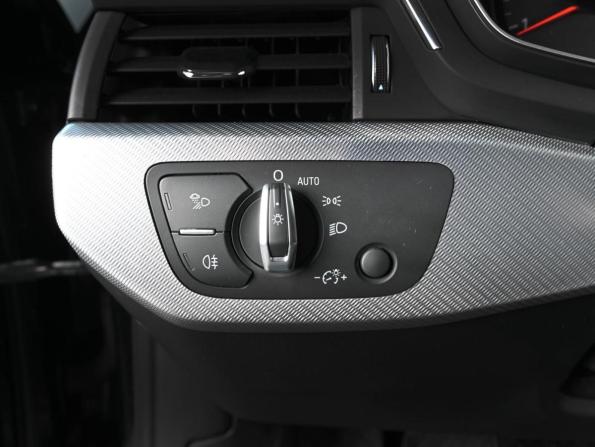Audi A4 V (B9) с пробегом 2019 года, цена 2 489 000 рублей, 149145 км, универсал, Автокод Объявления