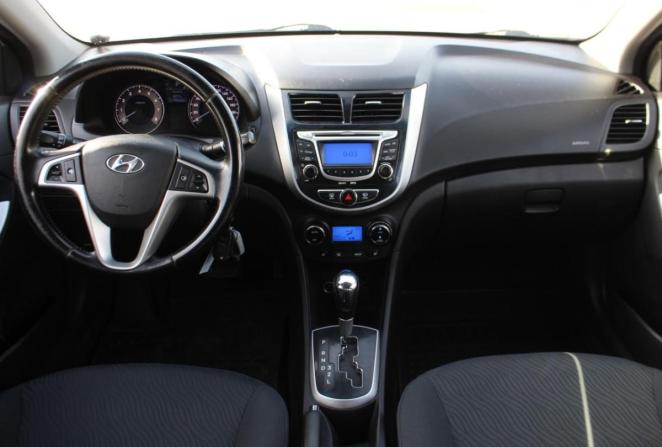 Hyundai Solaris I с пробегом 2011 года, цена 795 000 рублей, 179646 км, седан, Автокод Объявления