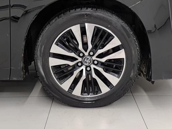 Toyota Vellfire II Рестайлинг с пробегом 2018 года, цена 5 850 000 рублей, 68648 км, минивэн, Автокод Объявления