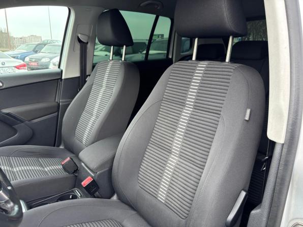 Volkswagen Tiguan I с пробегом 2010 года, цена 1 035 000 рублей, 235583 км, внедорожник, Автокод Объявления