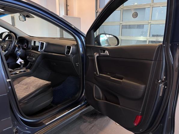 Kia Sportage IV Рестайлинг с пробегом 2021 года, цена 2 260 000 рублей, 119095 км, внедорожник, Автокод Объявления