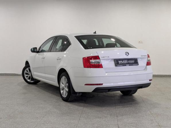 Skoda Octavia III (A7) Рестайлинг с пробегом 2019 года, цена 1 450 000 рублей, 119106 км, лифтбек, Автокод Объявления
