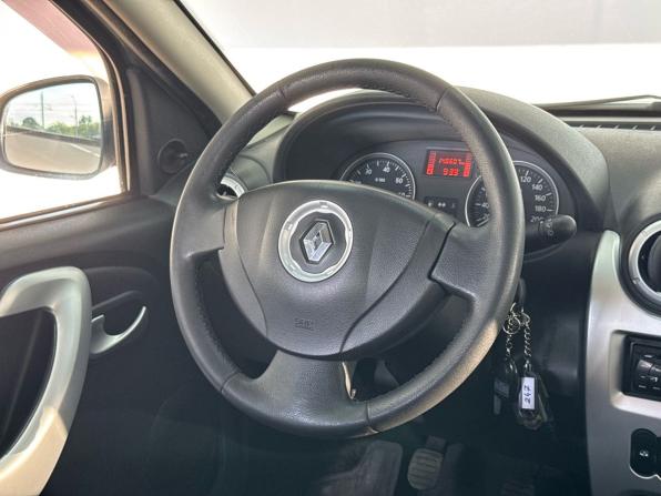 Renault Sandero I с пробегом 2013 года, цена 649 000 рублей, 148562 км, хэтчбек, Автокод Объявления