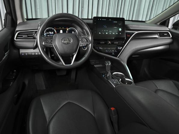 Toyota Camry VIII (XV70) Рестайлинг с пробегом 2023 года, цена 3 509 000 рублей, 59784 км, седан, Автокод Объявления