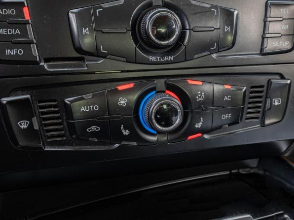 Audi Q5 I (8R) с пробегом 2009 года, цена 1 564 000 рублей, 170265 км, внедорожник, Автокод Объявления