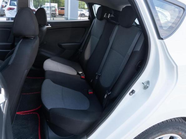 Hyundai Solaris I с пробегом 2013 года, цена 980 000 рублей, 108380 км, хэтчбек, Автокод Объявления