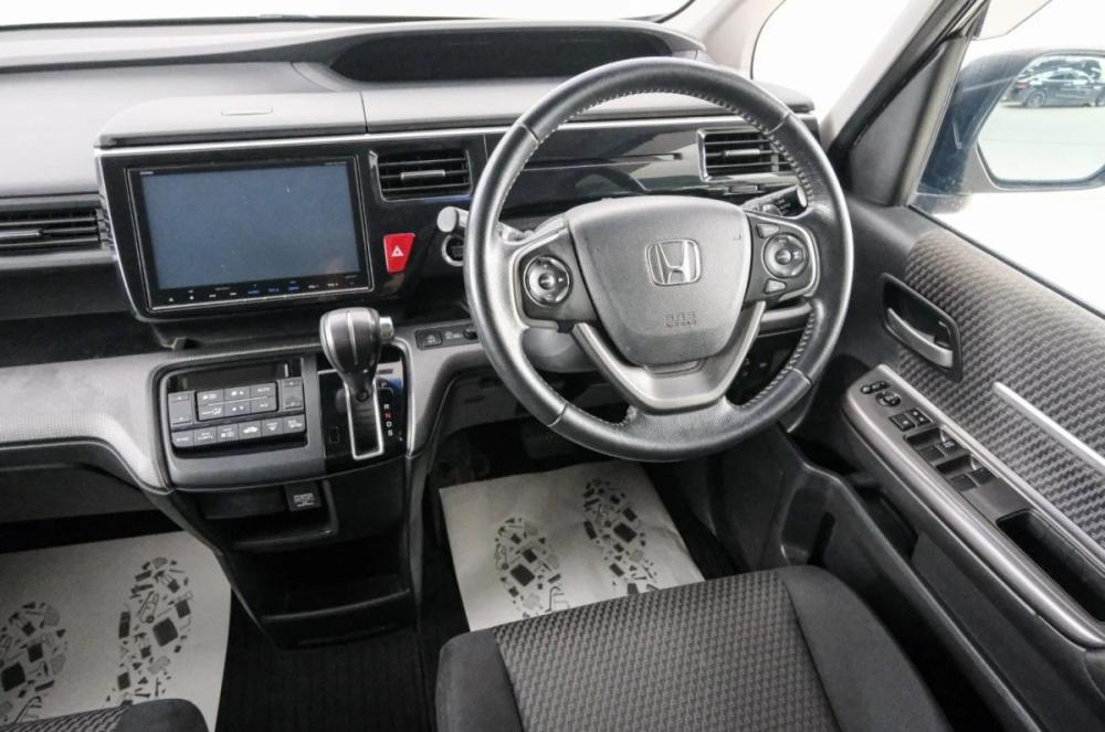 Honda Stepwgn V Красноярск  - изображение 10