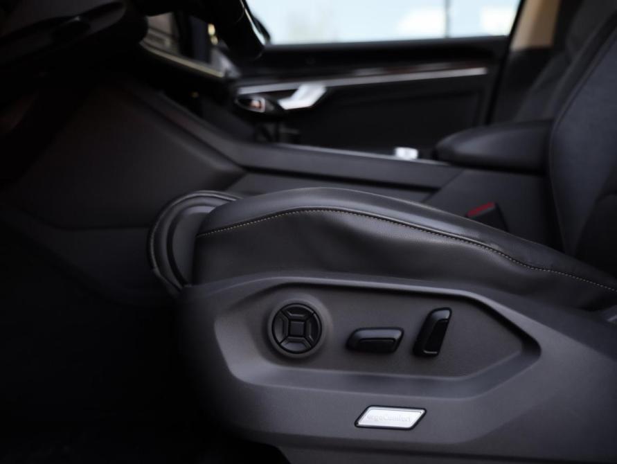 Volkswagen Touareg III Санкт-Петербург  - изображение 26