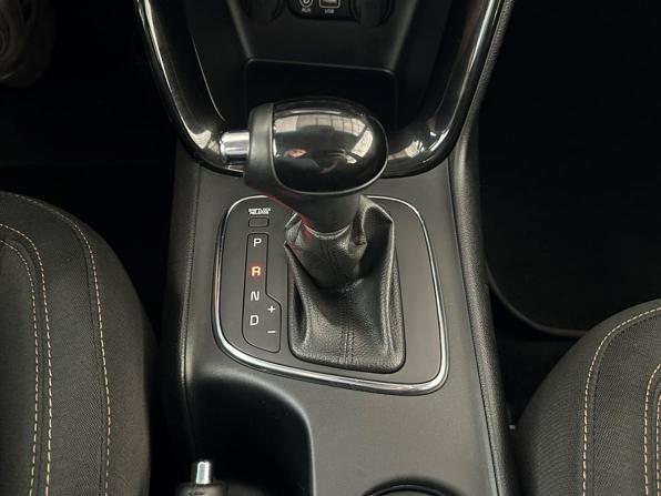 Kia Ceed II Рестайлинг с пробегом 2017 года, цена 1 425 000 рублей, 118818 км, хэтчбек, Автокод Объявления