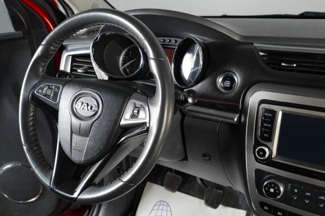 JAC T6 с пробегом 2022 года, цена 1 339 000 рублей, 130000 км, offers.body_type.unknown, Автокод Объявления