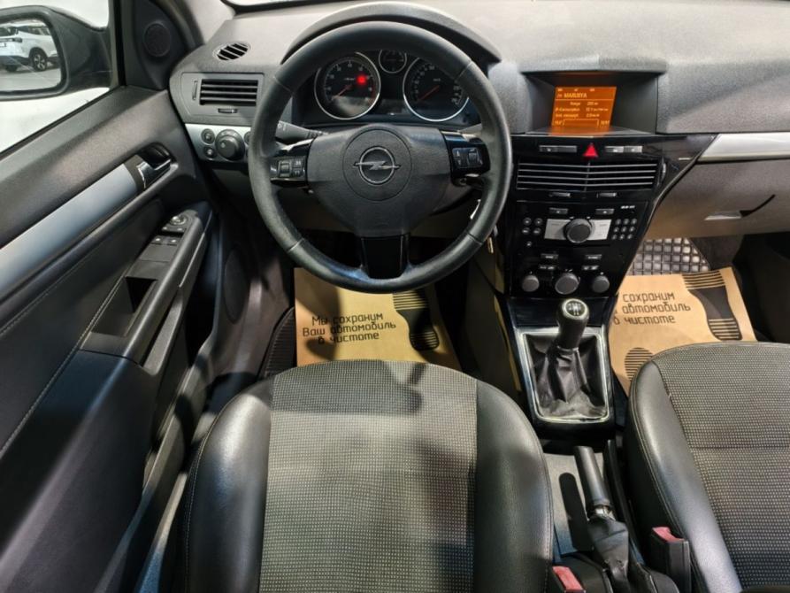 Opel Astra H Рестайлинг Курск  - изображение 9
