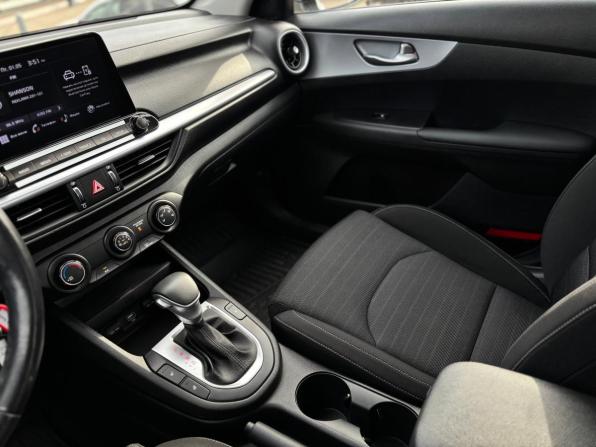 Kia Cerato IV Рестайлинг с пробегом 2021 года, цена 2 100 000 рублей, 72389 км, седан, Автокод Объявления