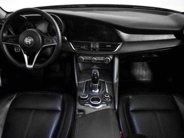 Alfa Romeo Giulia II (952) с пробегом 2018 года, цена 2 722 000 рублей, 90325 км, седан, Автокод Объявления