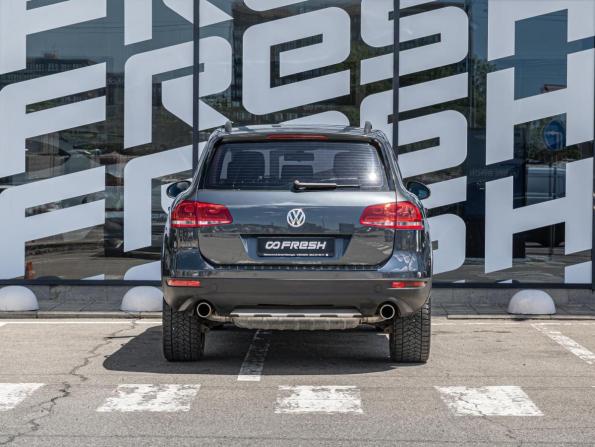 Volkswagen Touareg II с пробегом 2012 года, цена 2 200 000 рублей, 183057 км, внедорожник, Автокод Объявления