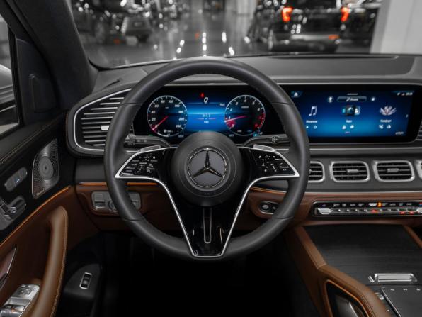 Mercedes-Benz GLE II (V167) Рестайлинг с пробегом 2023 года, цена 9 400 000 рублей, 990 км, внедорожник, Автокод Объявления