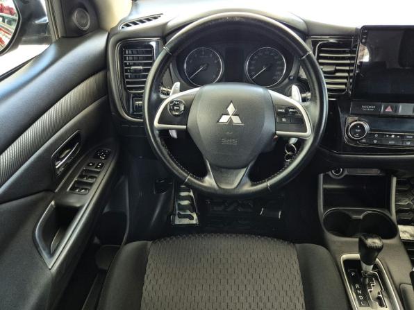 Mitsubishi Outlander III с пробегом 2012 года, цена 1 099 000 рублей, 255159 км, внедорожник, Автокод Объявления