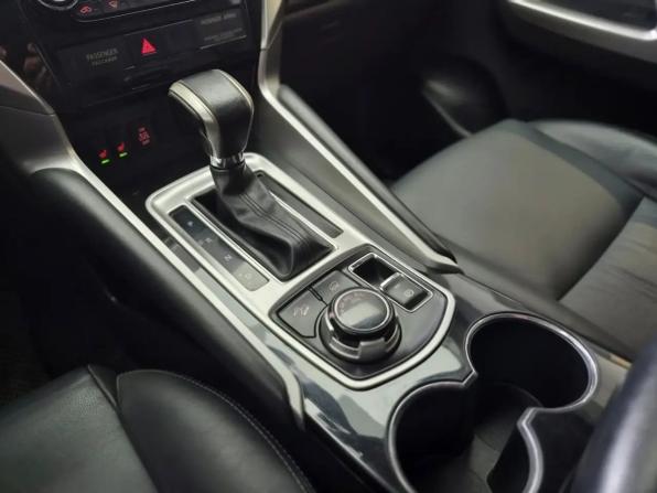 Mitsubishi Pajero Sport III с пробегом 2019 года, цена 3 349 000 рублей, 156000 км, внедорожник, Автокод Объявления