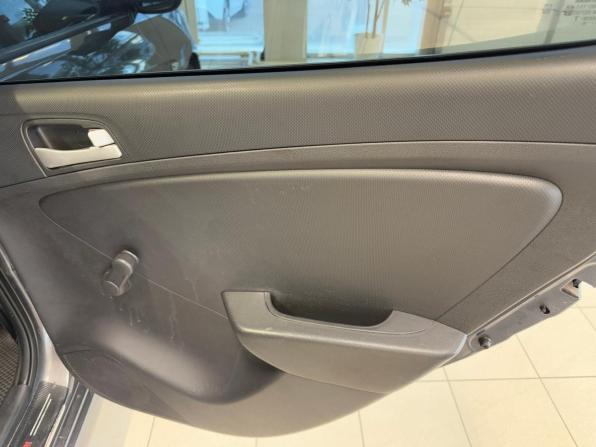 Hyundai Solaris I с пробегом 2013 года, цена 780 000 рублей, 170000 км, хэтчбек, Автокод Объявления