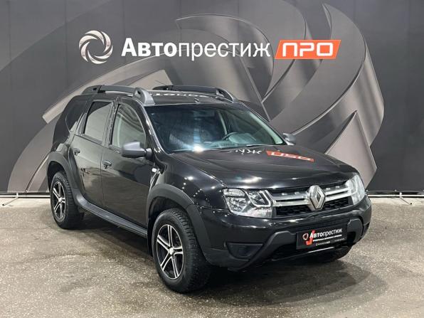 Renault Duster I Рестайлинг с пробегом 2018 года, цена 990 000 рублей, 118222 км, внедорожник, Автокод Объявления