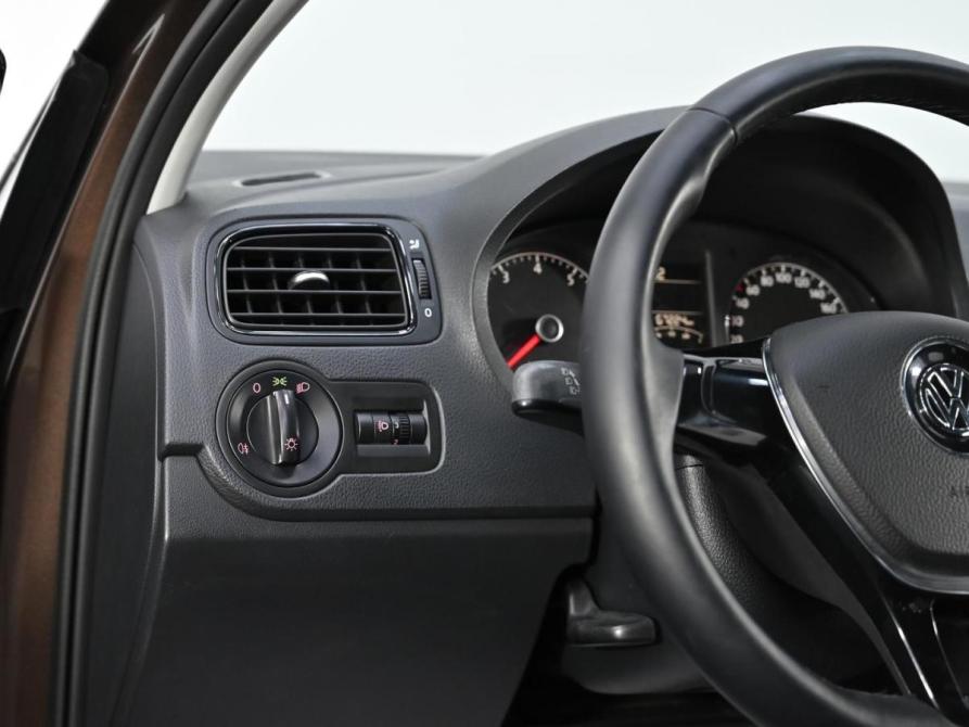 Volkswagen Polo V Рестайлинг Москва  - изображение 11