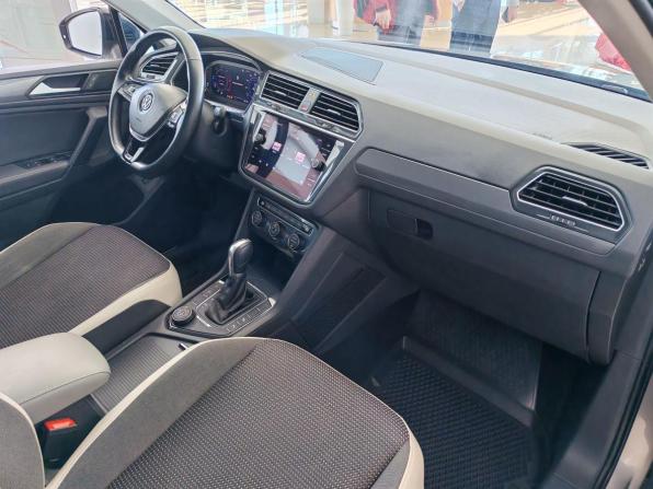 Volkswagen Tiguan II с пробегом 2019 года, цена 2 729 000 рублей, 100734 км, внедорожник, Автокод Объявления