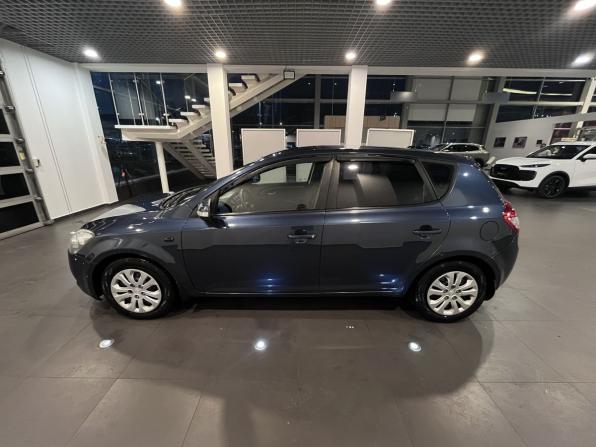 Kia Ceed I Рестайлинг с пробегом 2010 года, цена 735 000 рублей, 207021 км, хэтчбек, Автокод Объявления
