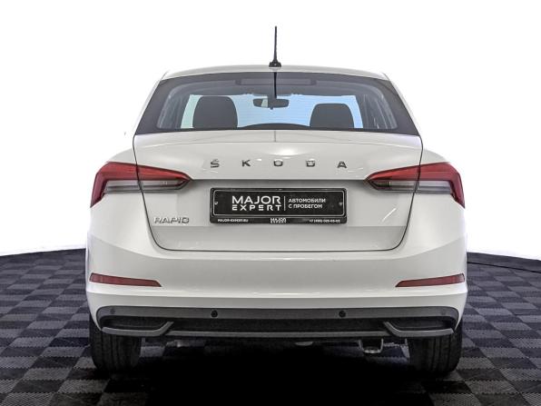 Skoda Rapid II с пробегом 2022 года, цена 1 650 000 рублей, 76968 км, лифтбек, Автокод Объявления