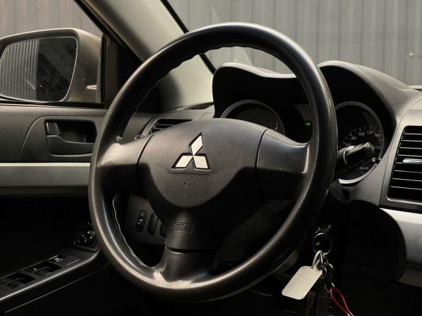 Mitsubishi Lancer X с пробегом 2010 года, цена 647 000 рублей, 188328 км, седан, Автокод Объявления