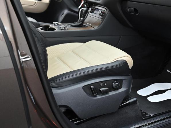Volkswagen Touareg II с пробегом 2011 года, цена 2 049 000 рублей, 200000 км, внедорожник, Автокод Объявления