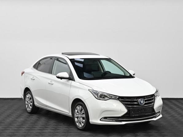 Changan Alsvin с пробегом 2024 года, цена 1 099 000 рублей, 17000 км, седан, Автокод Объявления