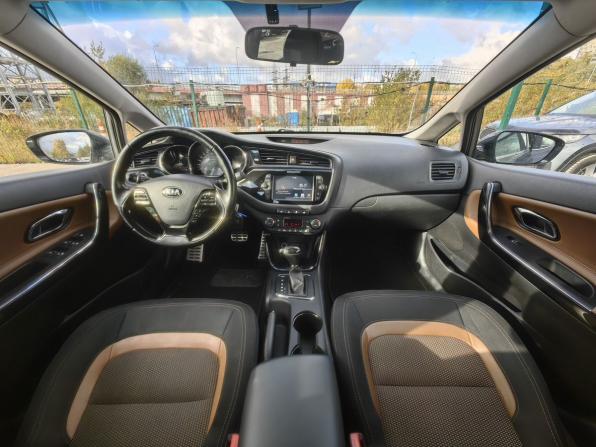 Kia Ceed II Рестайлинг с пробегом 2016 года, цена 1 019 000 рублей, 220000 км, хэтчбек, Автокод Объявления