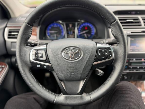 Toyota Camry VII (XV50) Рестайлинг с пробегом 2016 года, цена 1 800 000 рублей, 316033 км, седан, Автокод Объявления