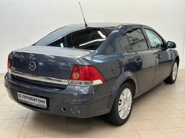 Opel Astra H Рестайлинг с пробегом 2010 года, цена 385 000 рублей, 291758 км, седан, Автокод Объявления